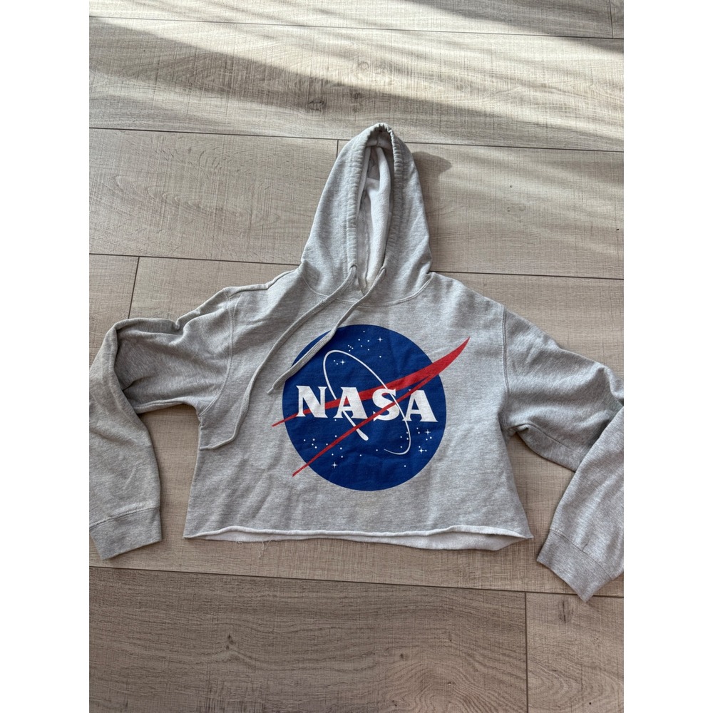 Chemistry‎ NASA Cropped Hoodie Gray Heather Graphic Sweatshirt Womens Medium